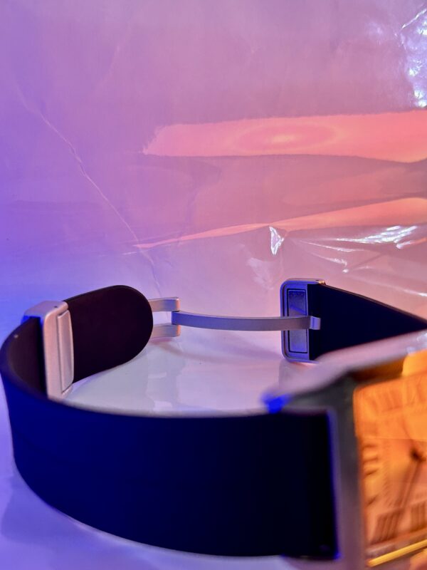 universepoint-squareblack-1 Universe Point Square Silver Dial